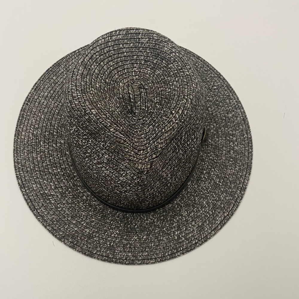 Black white and grey flat brim hat, medium size.